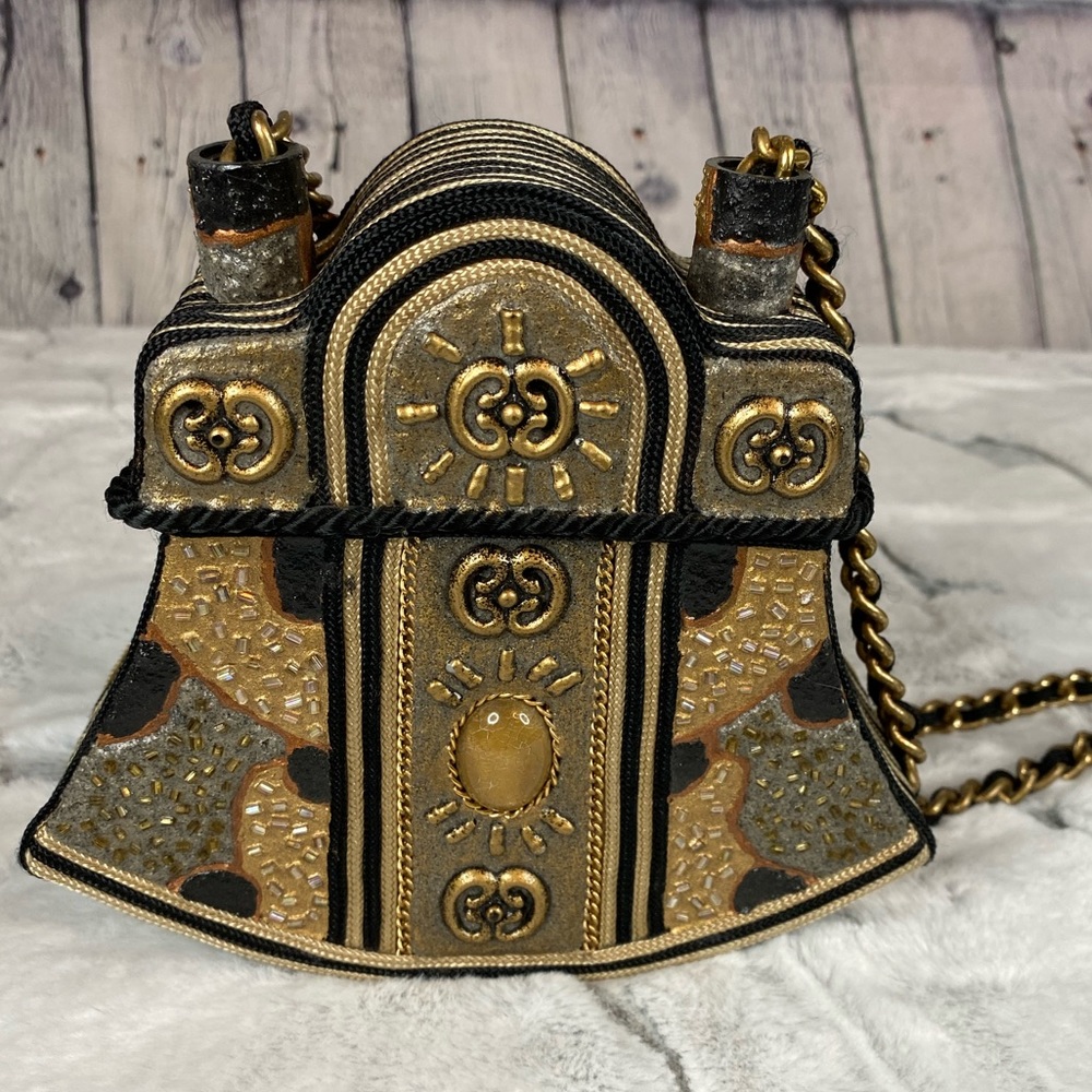 Unique funky purse! Beaded, large jewel and gold accents!